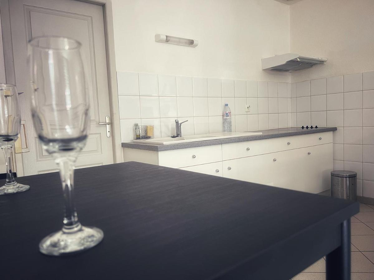 Superbe Studio Apartment Saint-Andre-de-Cubzac Ngoại thất bức ảnh